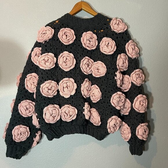 Handmade 3D Rose Bloom Chunky Crochet Jacket Luxe Statement Piece L-XL - Picture 6 of 7